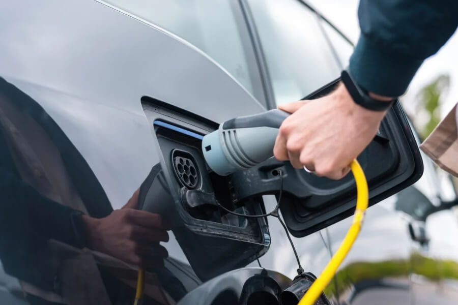 Preparando para carregar um carro elétrico